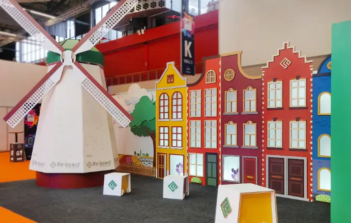 Fespa Amsterdam Reboard Expo booth Amsterdam skyline